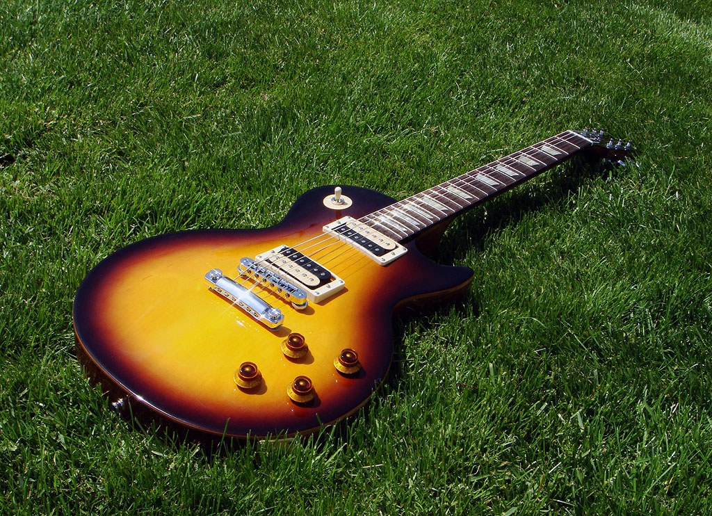 FS: 2010 Gibson Les Paul Studio Deluxe 60s Vintage Sunburst